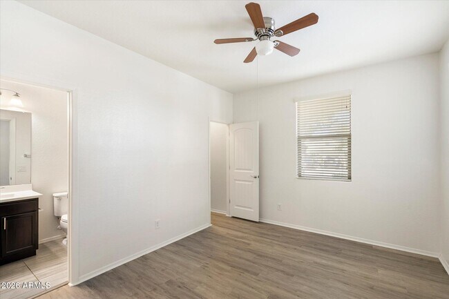 Building Photo - 22457 E Duncan St