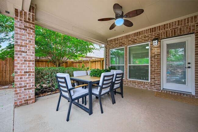 Building Photo - 6854 Adrienne Arbor Dr