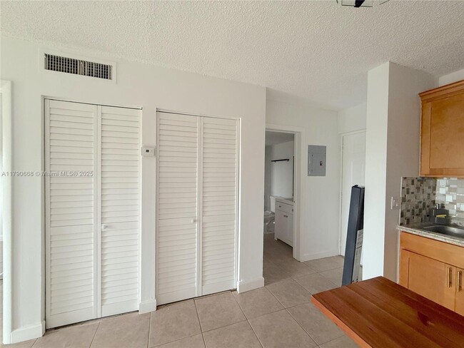 Building Photo - 8260 SW 210th St