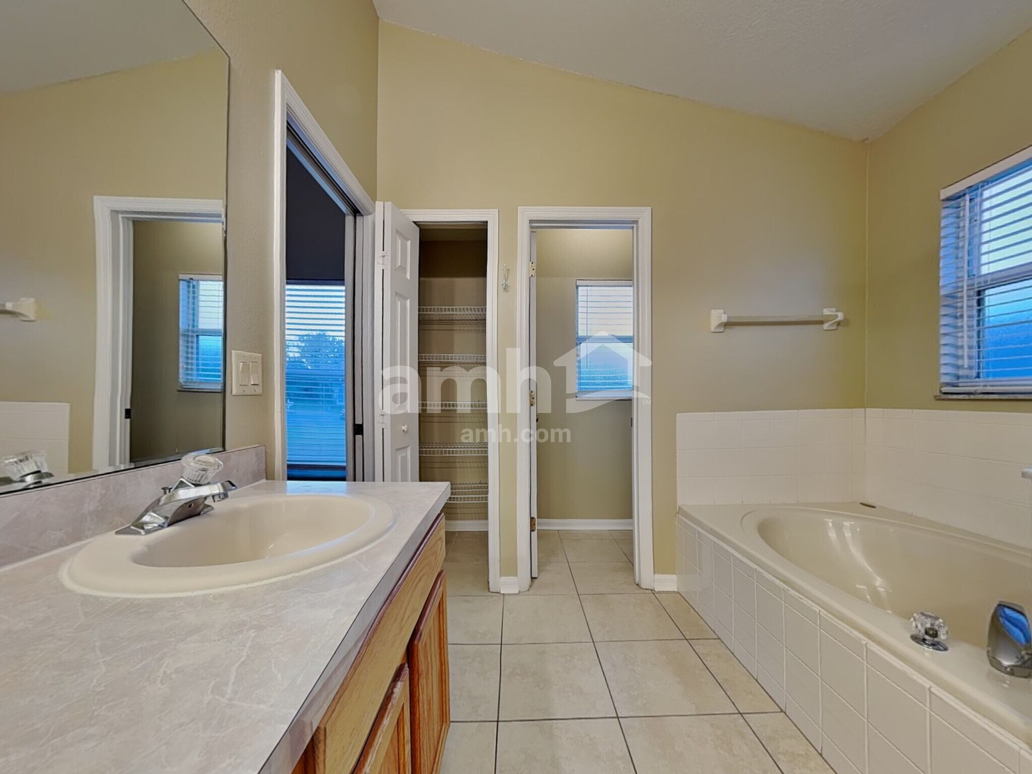 Building Photo - 100 Fieldstream North Blvd