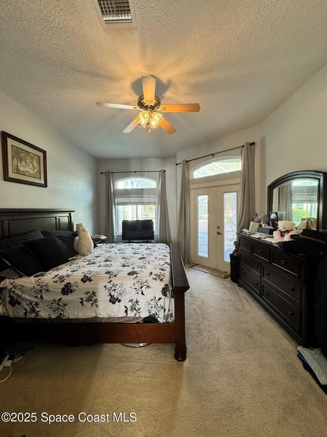 Building Photo - 5891 Herons Landing Dr