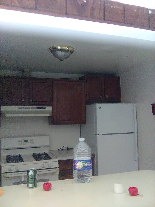 Building Photo - 2 bedroom apartment for rent