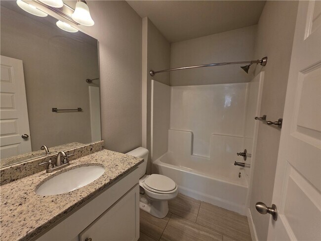 Building Photo - 6521 W Knoll View Way