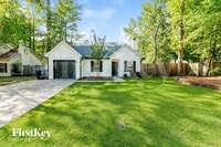 Building Photo - 128 Beverly Dr