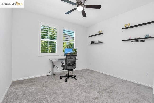 Building Photo - 278 Sespe Creek Ave.