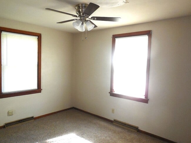 Building Photo - Two Bedroom House with Drive Under Garage!