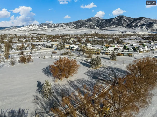 Building Photo - For Rent: Beautiful Home in Bridger View N...