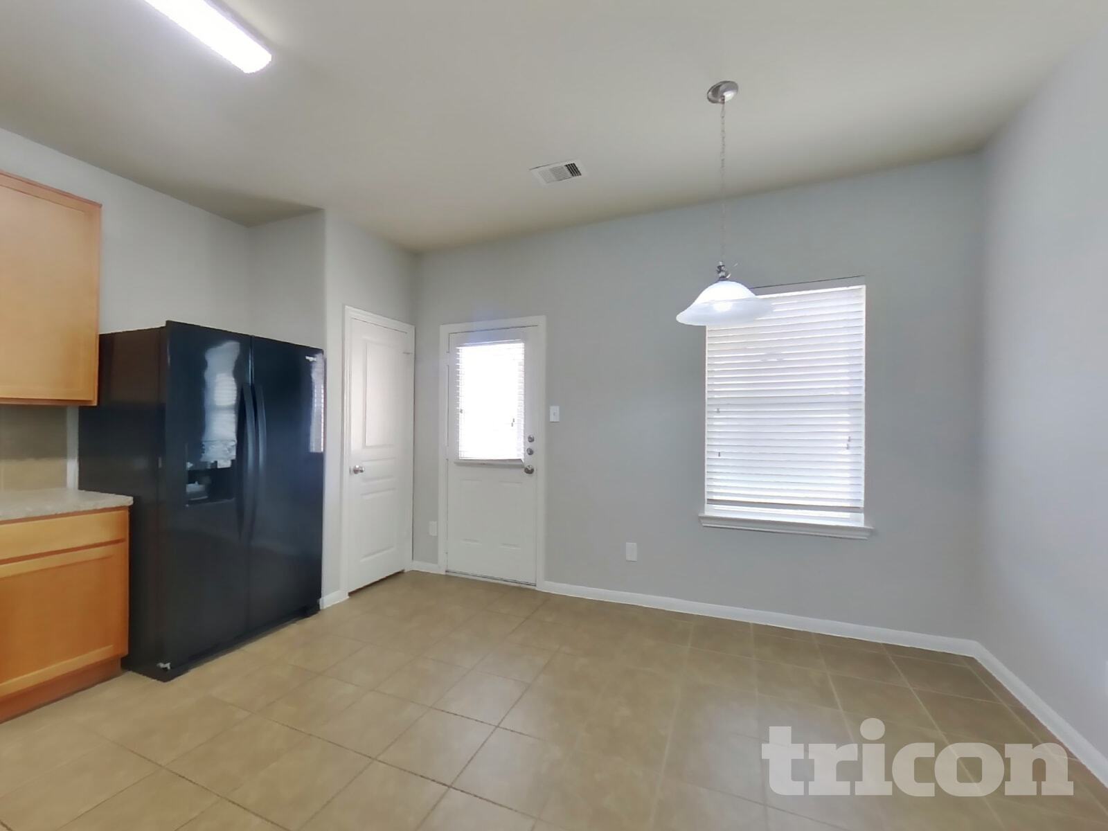 Building Photo - 2122 Hackberry Bank Ln