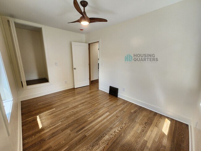 Building Photo - Wonderful home located in one of Spokane's precious historic districts!