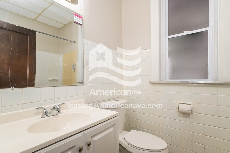 Building Photo - 3631#B South Spring Avenue, 63116; #702517...