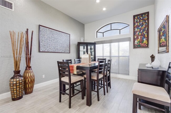 Building Photo - 11115 Boca Woods Ln