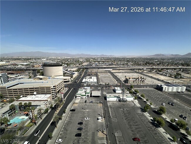 Building Photo - 150 S Las Vegas Blvd