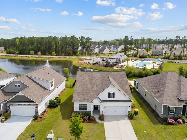 Building Photo - 3 BED | 2 BATH | TWO CAR GARAGE | SAVANNAH QUARTERS | AVAILABLE NOW