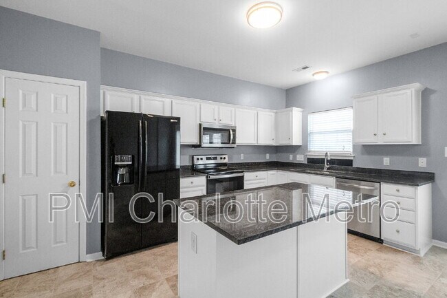 Building Photo - 9707 Mallard Glen Dr