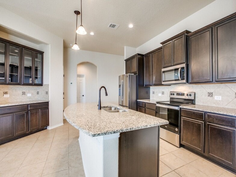 Building Photo - 6210 Katy Star