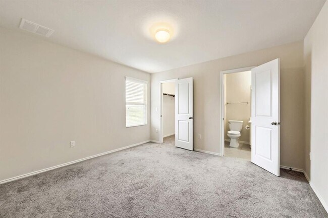 Building Photo - 7300 Dungarees Wy