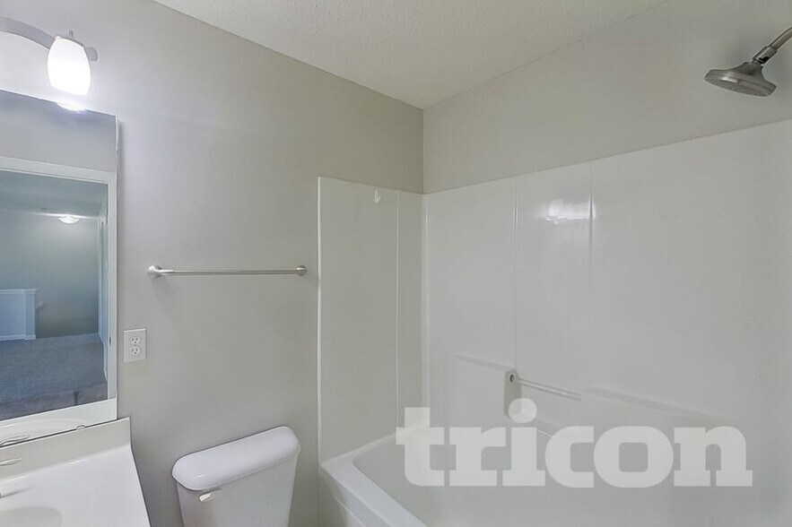 Building Photo - 3441 Mackey Wherry St