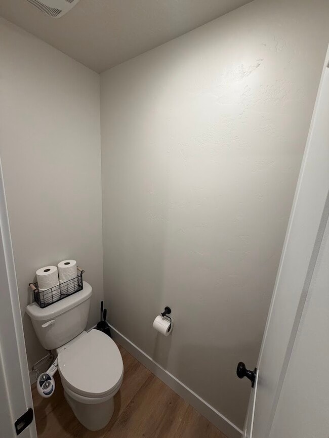 Building Photo - 1162 N 550 W