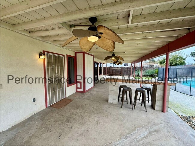 Building Photo - Stunning 3 Bed/2 Bath NW Bakersfield Ranch Home w/ Pool, Solar & $0 Deposit Option