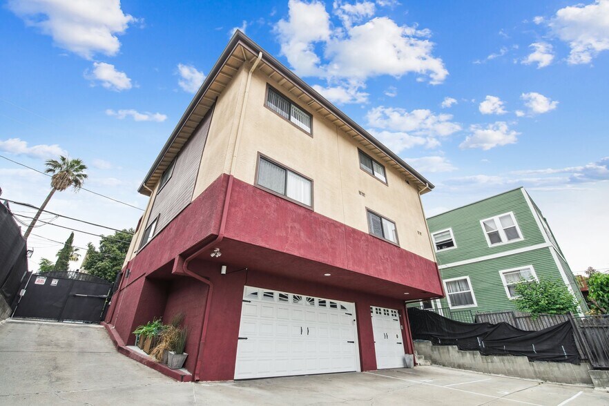 Building Photo - 1079 Laguna Ave