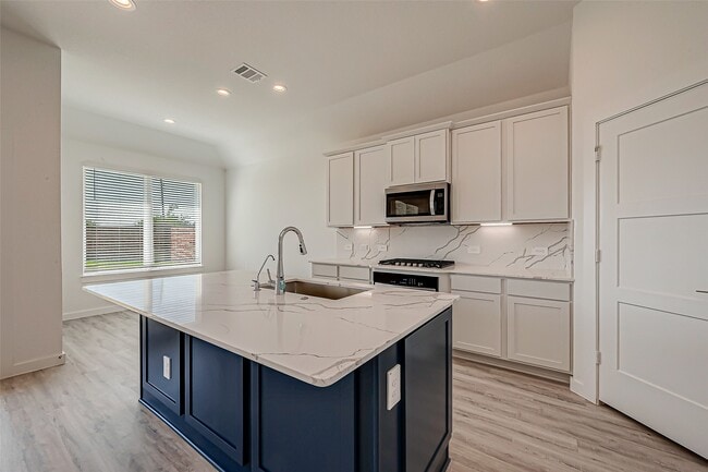 Building Photo - 3264 Voda Bnd Dr