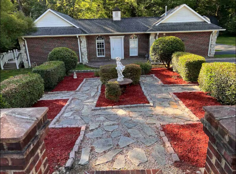 Primary Photo - 3709 Woodburn Dr