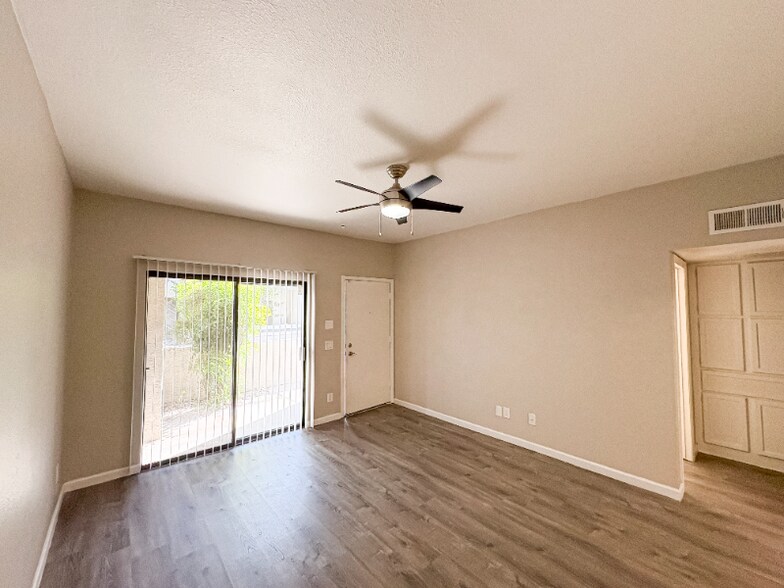 Building Photo - 80 W Maryland Ave