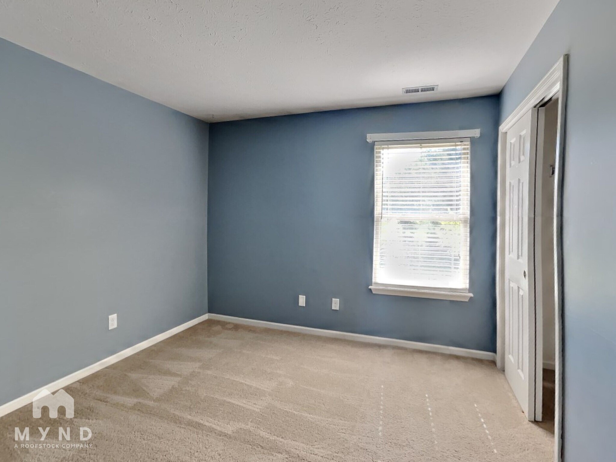 Building Photo - 10301 Springridge Cir