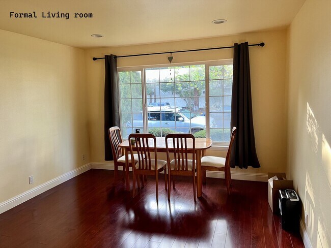 Building Photo - 4051 tamayo st