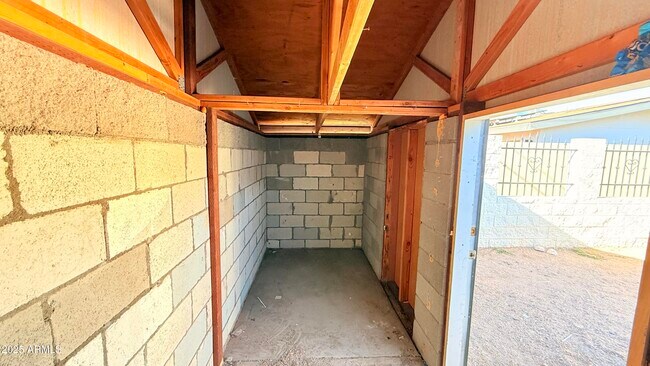 Building Photo - 4109 E Moreland St