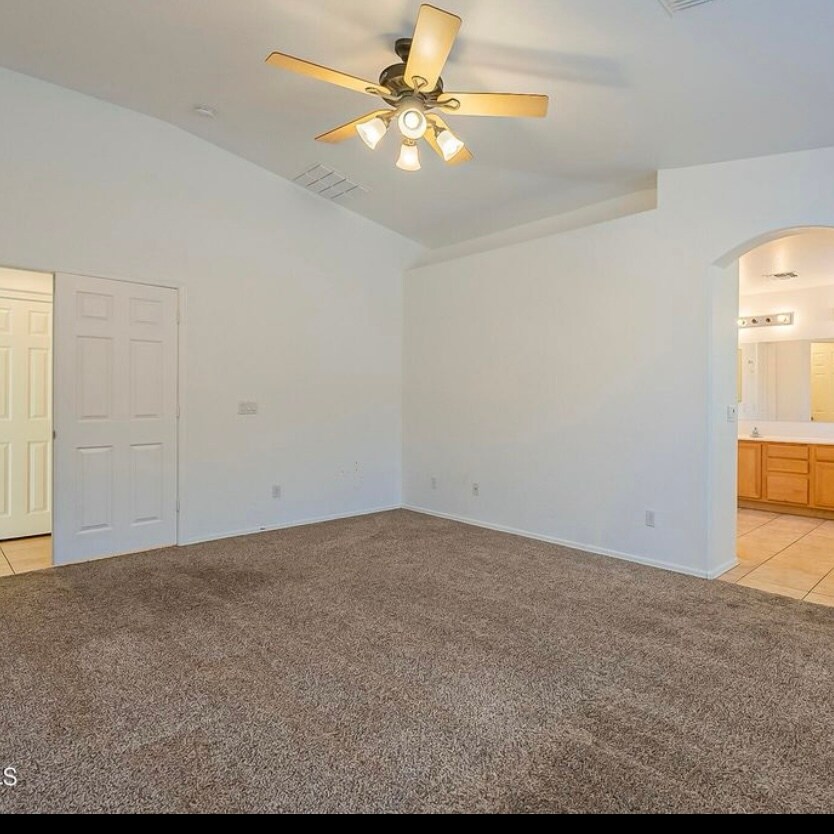 Building Photo - 17531 W Caribbean Ln