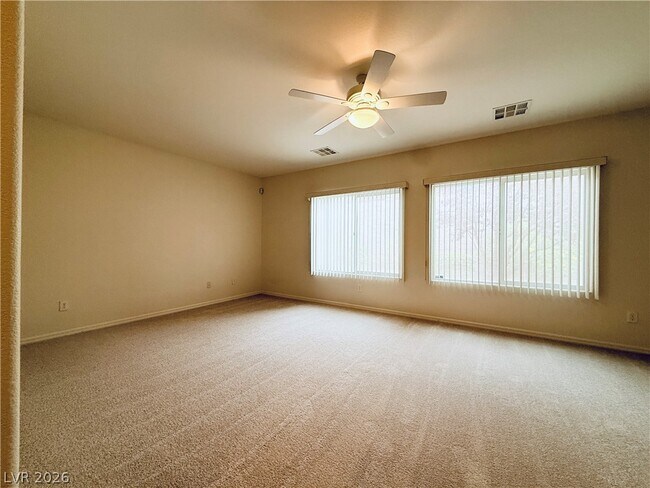 Building Photo - 2119 Gunnison Pl