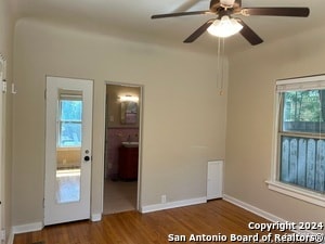 Building Photo - 224 E Rosewood Ave