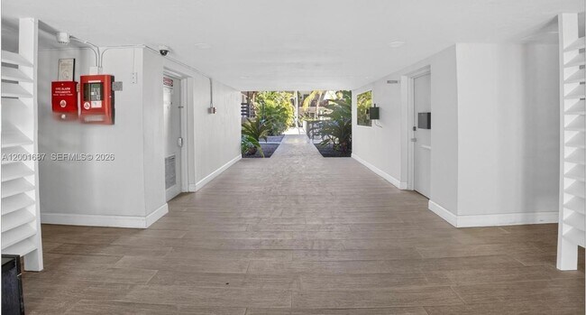 Building Photo - 7483 SW 82nd St