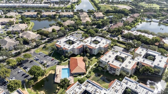 Building Photo - 1830 SW 81st Ave