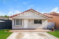 Building Photo - 8905 NW 114th Terrace