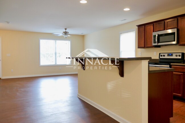 Building Photo - 108 Tomahawk Industrial Park