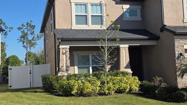 Building Photo - 5732 Newberry Pnes Ave