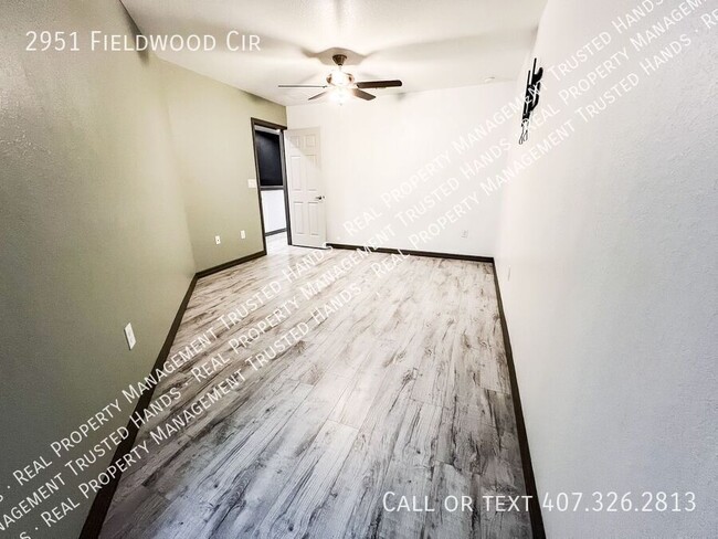 Building Photo - Modern 3-Bedroom Townhome for Rent in St. ...