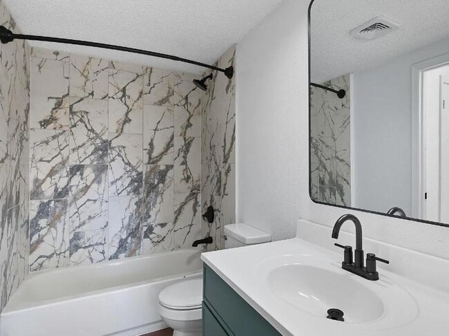 Building Photo - 4813 Yucca Hill Dr