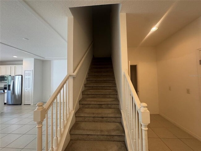 Building Photo - 1236 Countrymen Ct