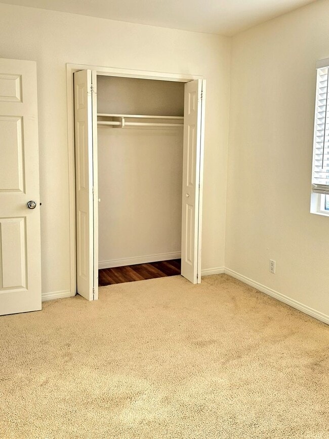 Building Photo - Beautiful Rental In Buena Park