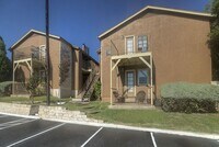 Building Photo - Chateau Avalon of Austin