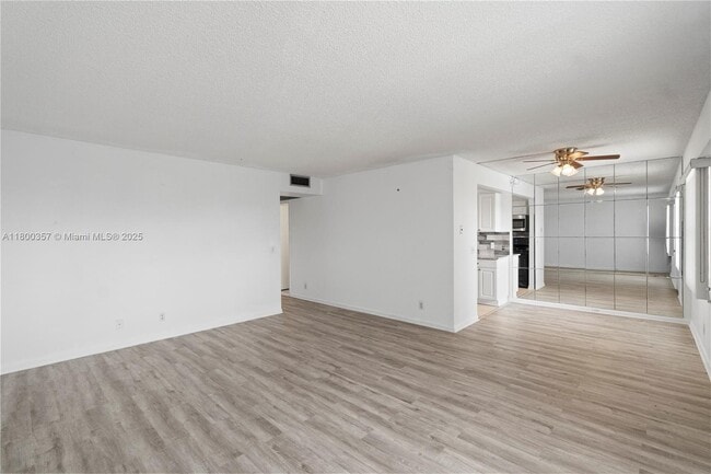 Building Photo - 300 SW 134th Way