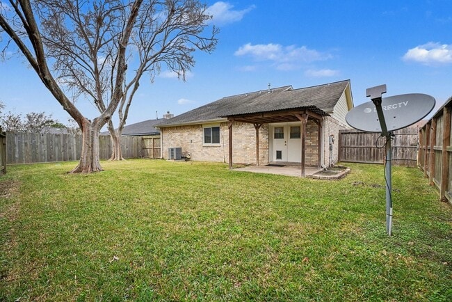 Building Photo - 454 Lost Rock Dr