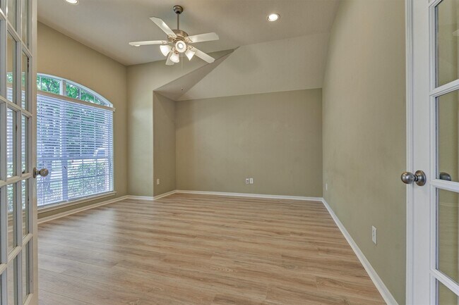 Building Photo - 24910 Corbin Gate Dr