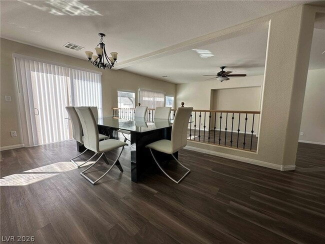 Building Photo - 10679 Timber Stand St