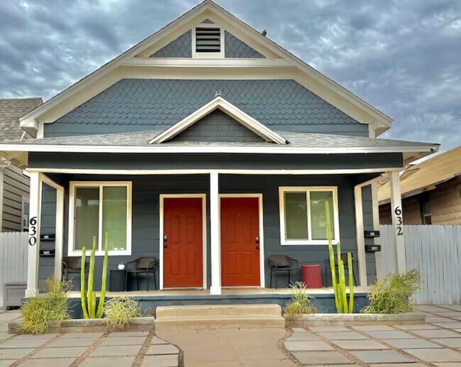 Building Photo - 630 N 11th Ave