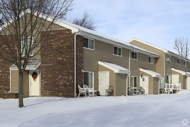 Building Photo - Willard Valley Apartments