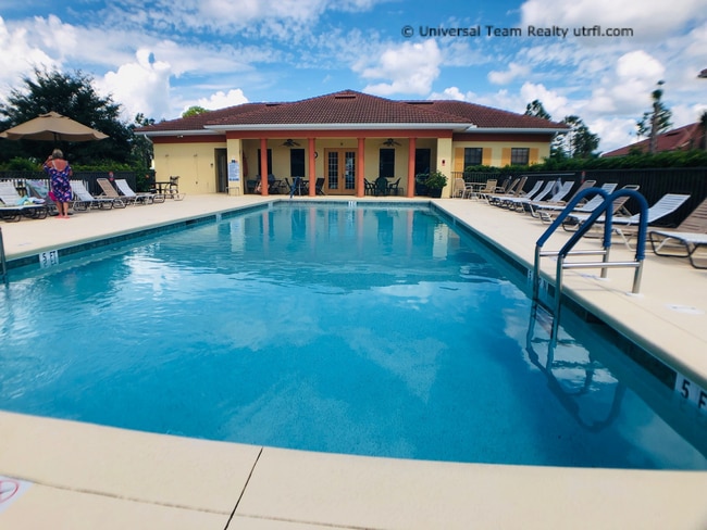 Building Photo - 13661 Julias Way